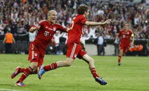 Thomas Muller Arjen Robben FC Bayern Munchen shirt